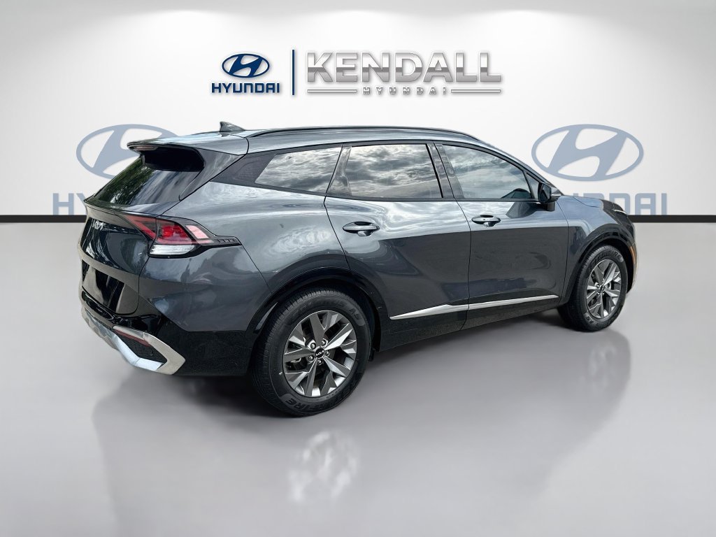 Certified Used 2023 Gravity Gray Kia SX image 6