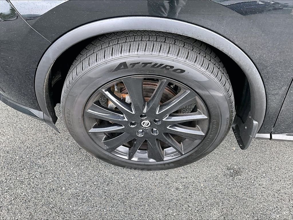 Used 2021 Black Nissan SL image 7
