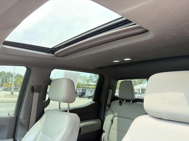 Used 2019 Black GMC SLT image 18