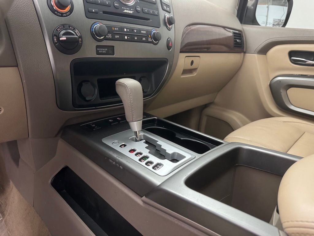 Used 2015 Pearl White Nissan Platinum image 29