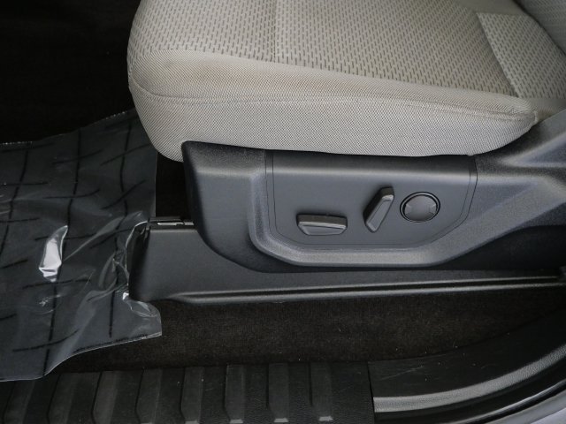 Certified Used 2020 Magnetic Ford XLT image 15