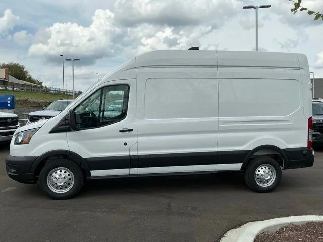 New 2026 Oxford White Ford Cargo Van image 2