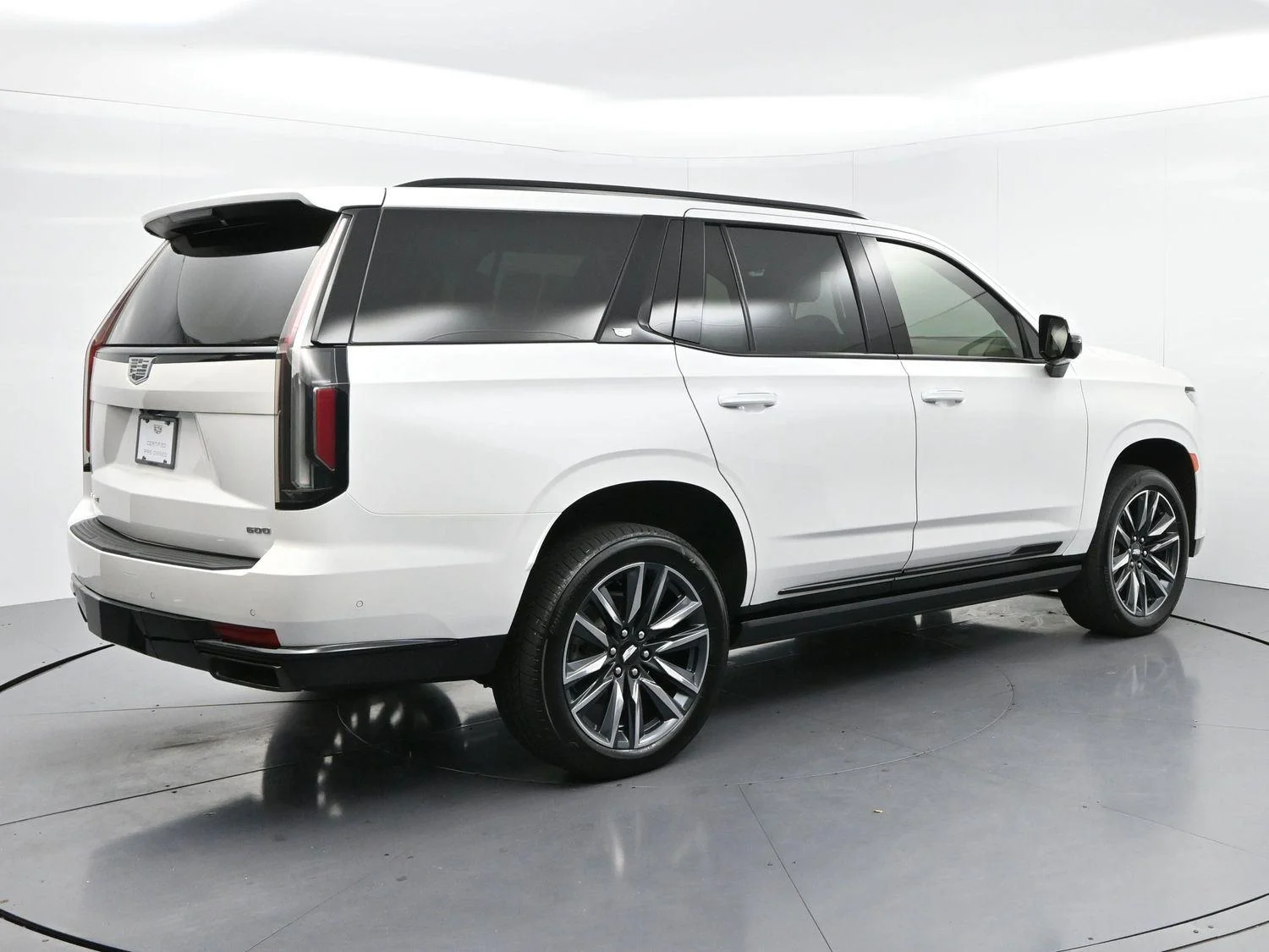 Used 2024 Crystal White Tricoat Cadillac Sport Platinum image 7