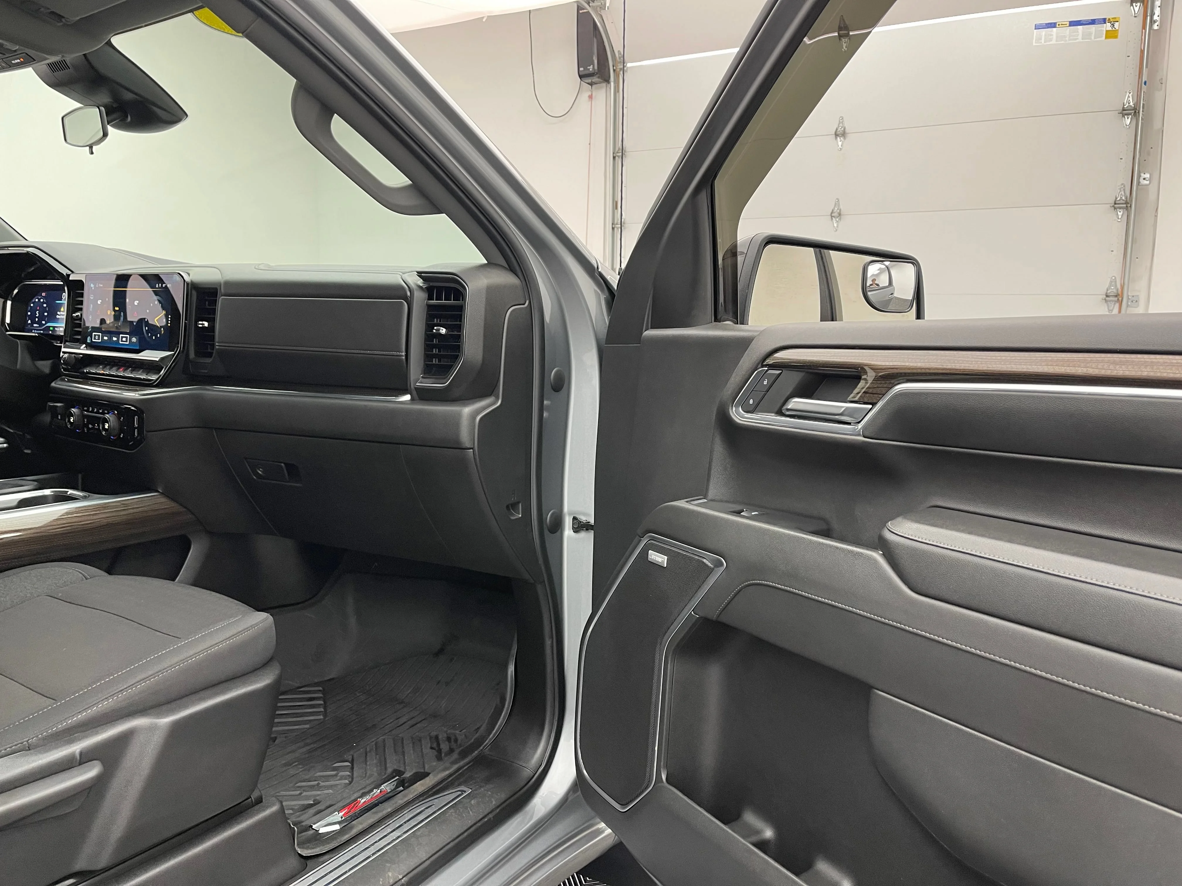 Used 2024 Sterling Gray Metallic Chevrolet RST image 30