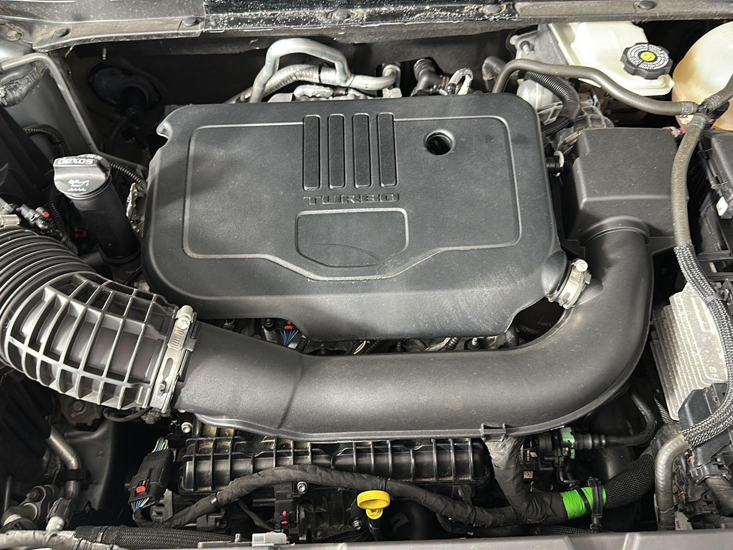 Used 2023 Sterling Metallic GMC SLE image 26