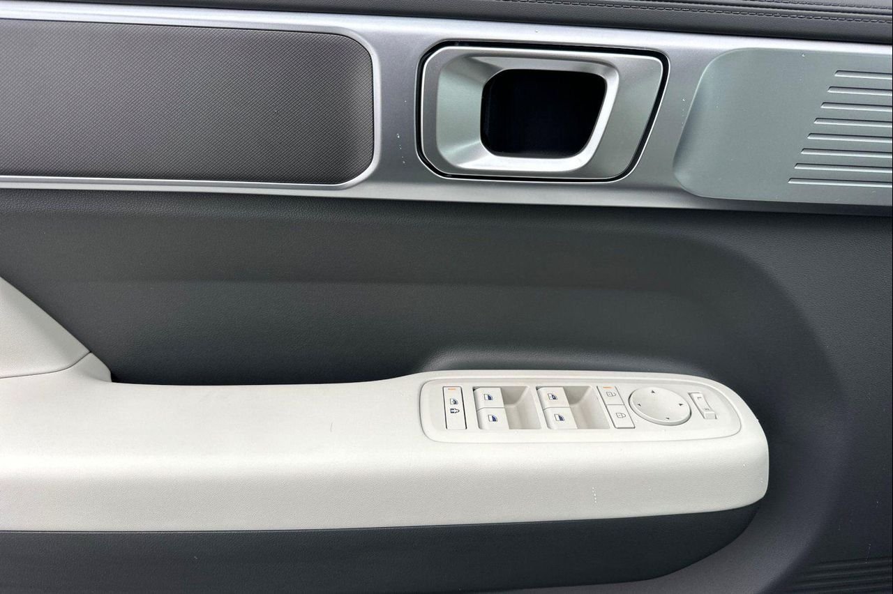New 2026 Gray Hyundai SE AWD image 10