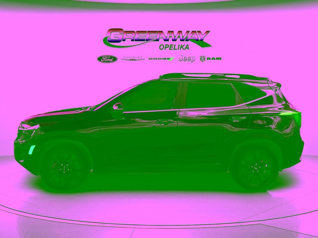 Used 2024 Black Kia X-Line image 10