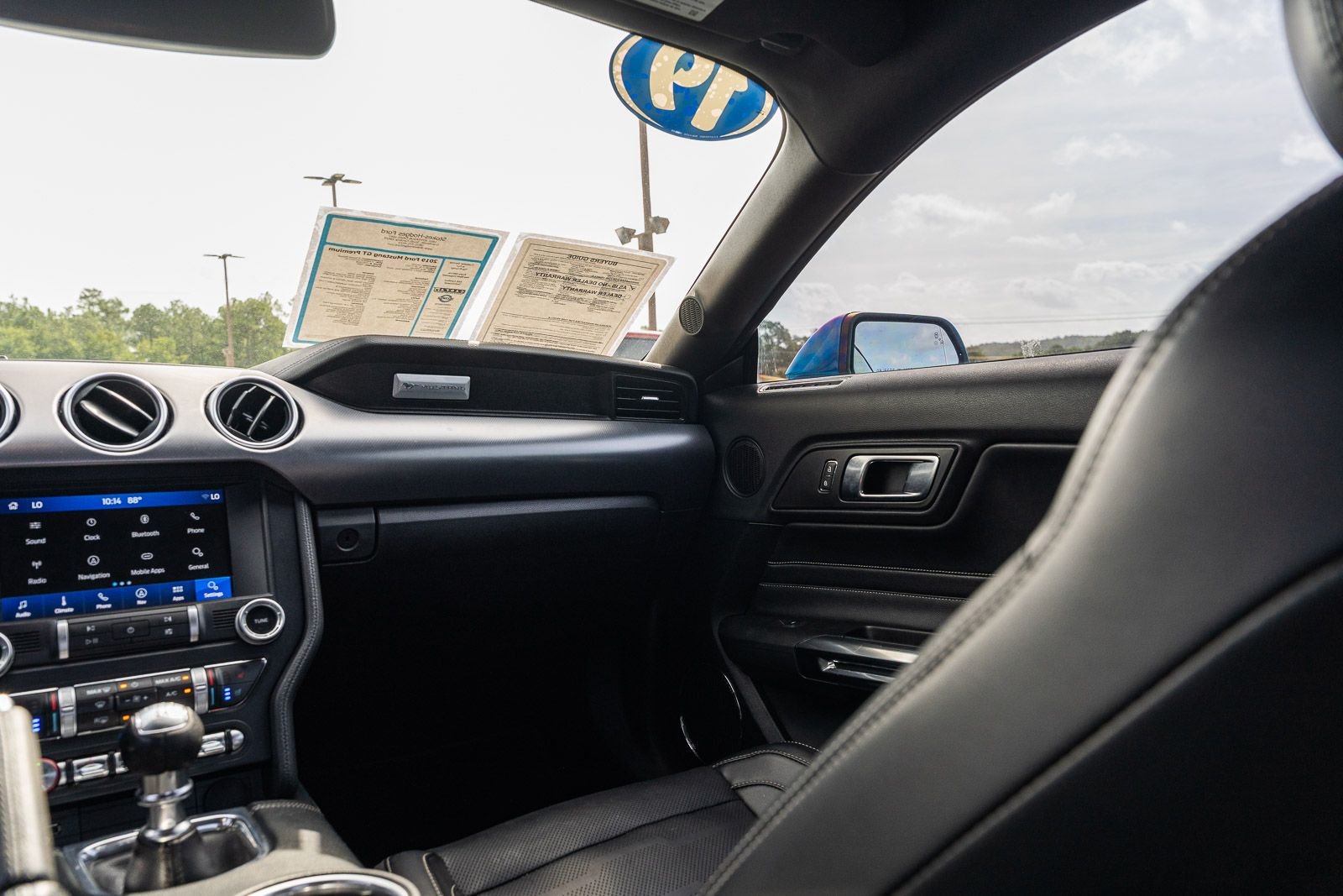 Certified Used 2019 Blue Ford GT Premium image 27