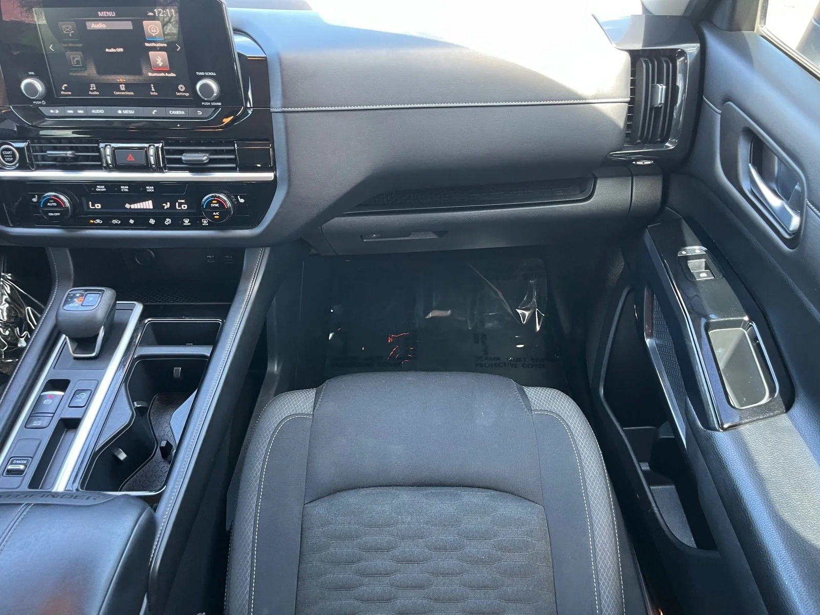 Used 2022 Gun Metallic Nissan SV image 14