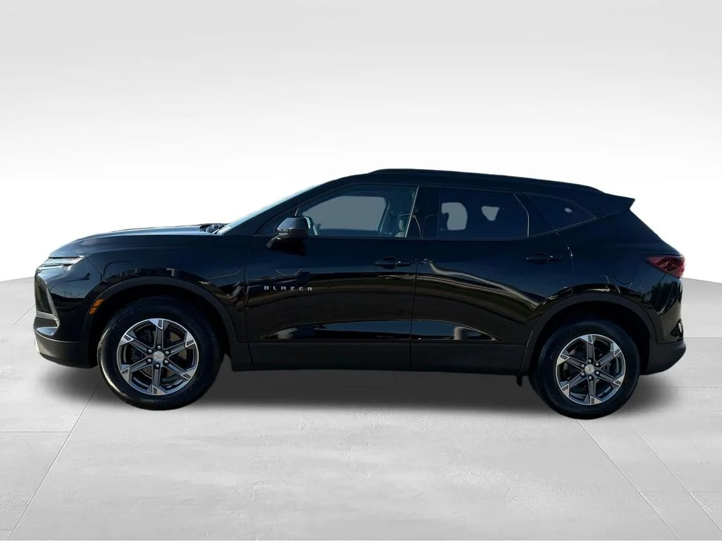 Used 2024 Black Chevrolet LT image 2