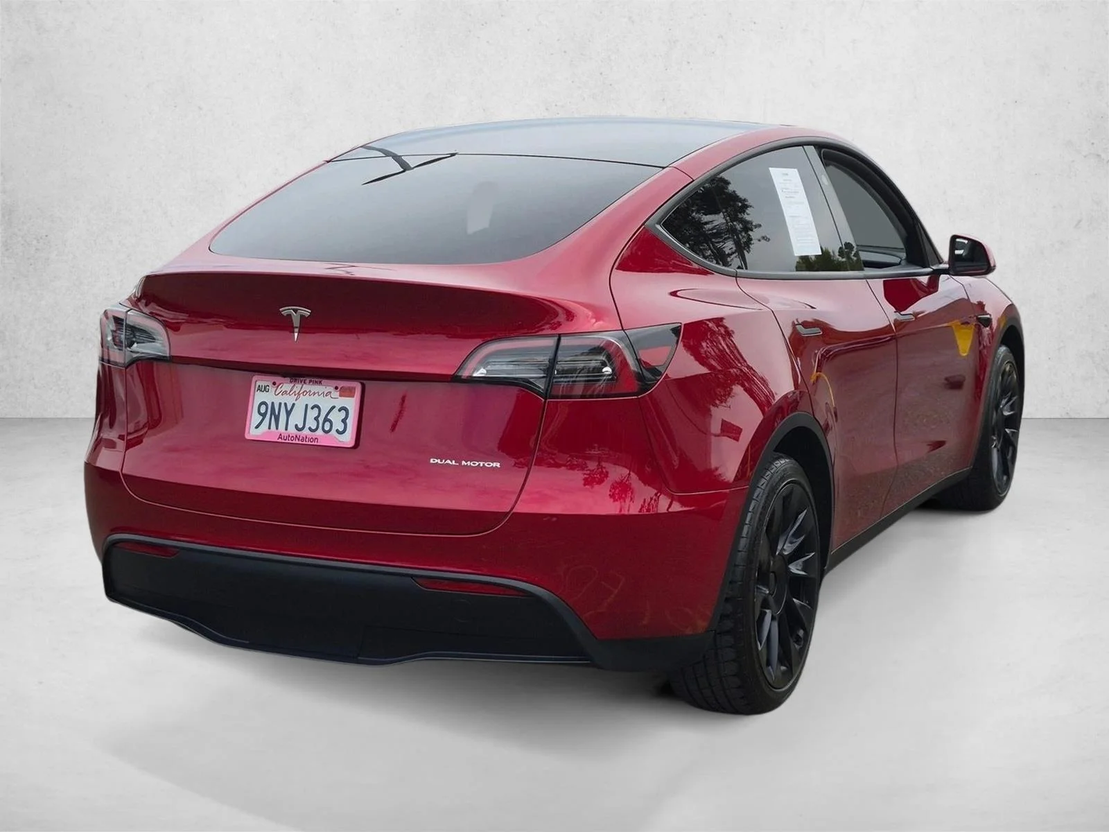 Used 2024 Red Tesla Long Range image 5