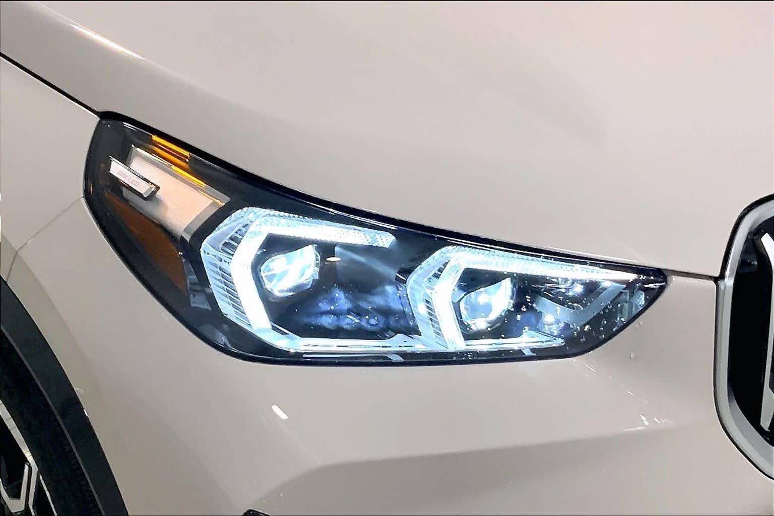 New 2026 Dune Grey Metallic BMW xDrive28i image 13