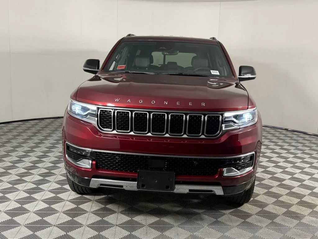 Used 2023 Red Jeep Series III image 6