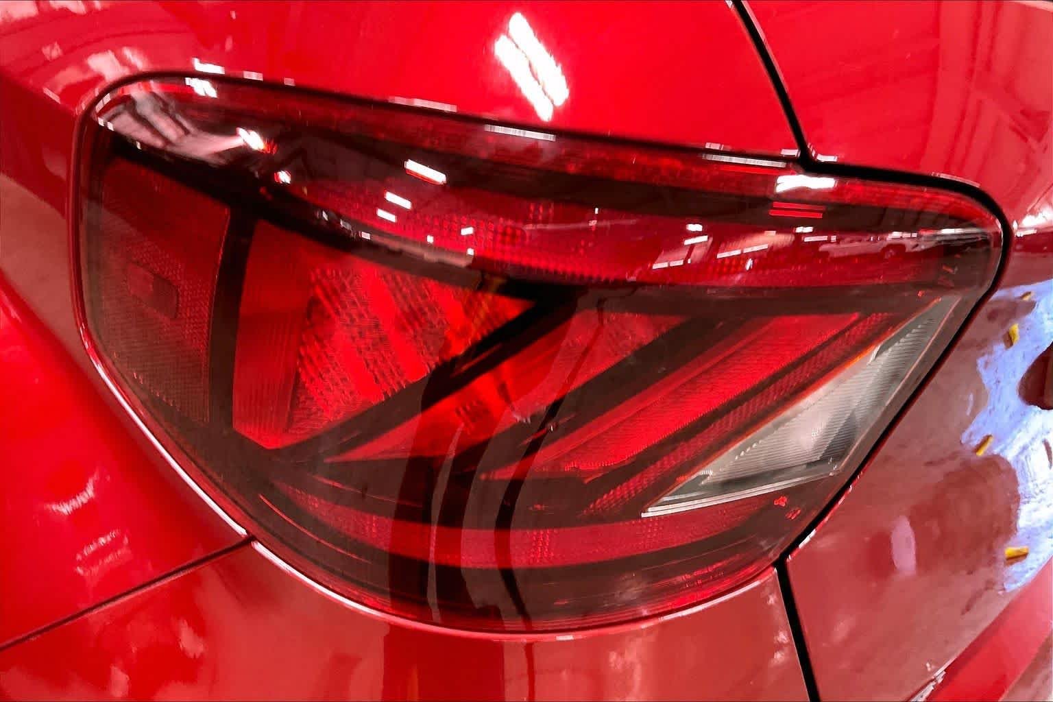 Used 2024 Ultimate Red Hyundai Limited image 28