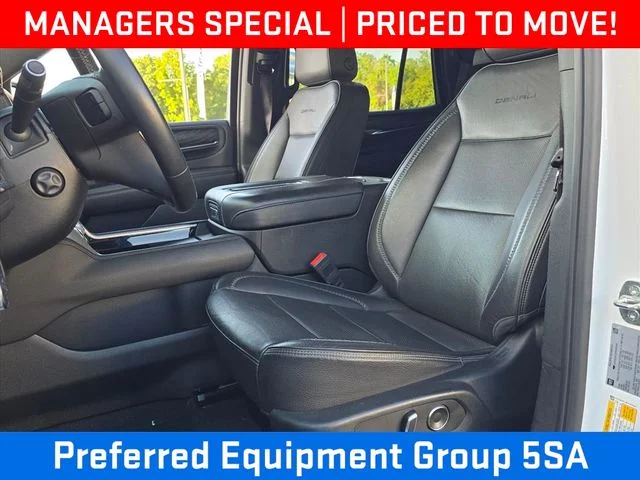 Used 2023 White GMC Denali image 18