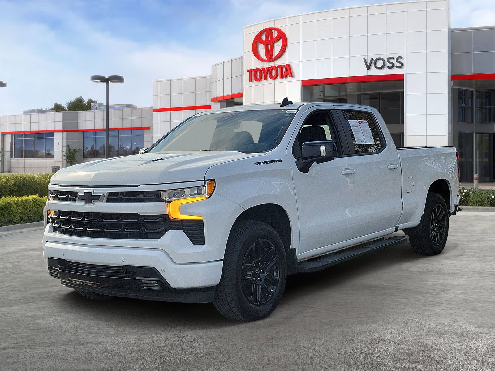 Used 2026 Summit White Chevrolet RST image 2