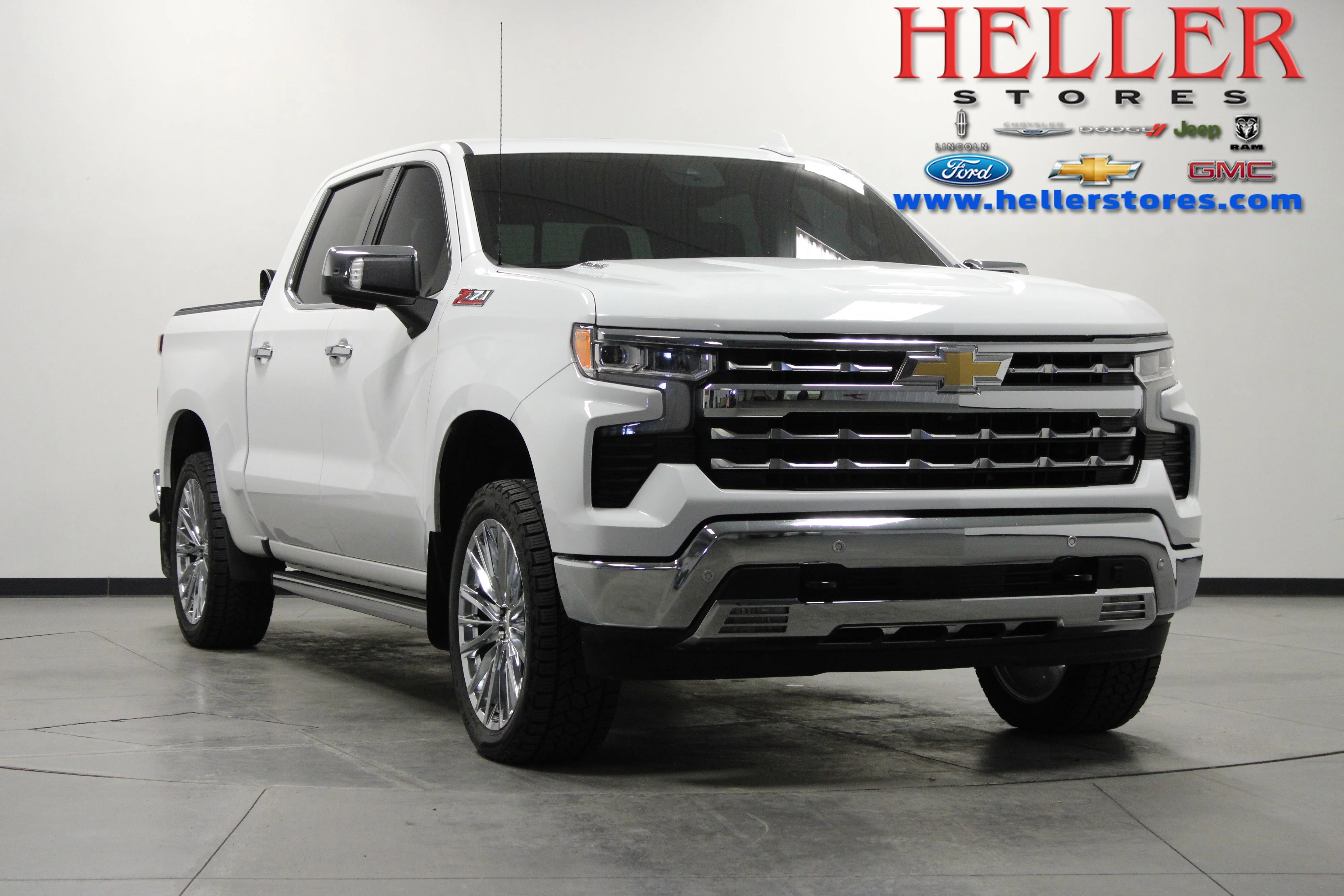 Used 2022 Summit White Chevrolet LTZ image 1