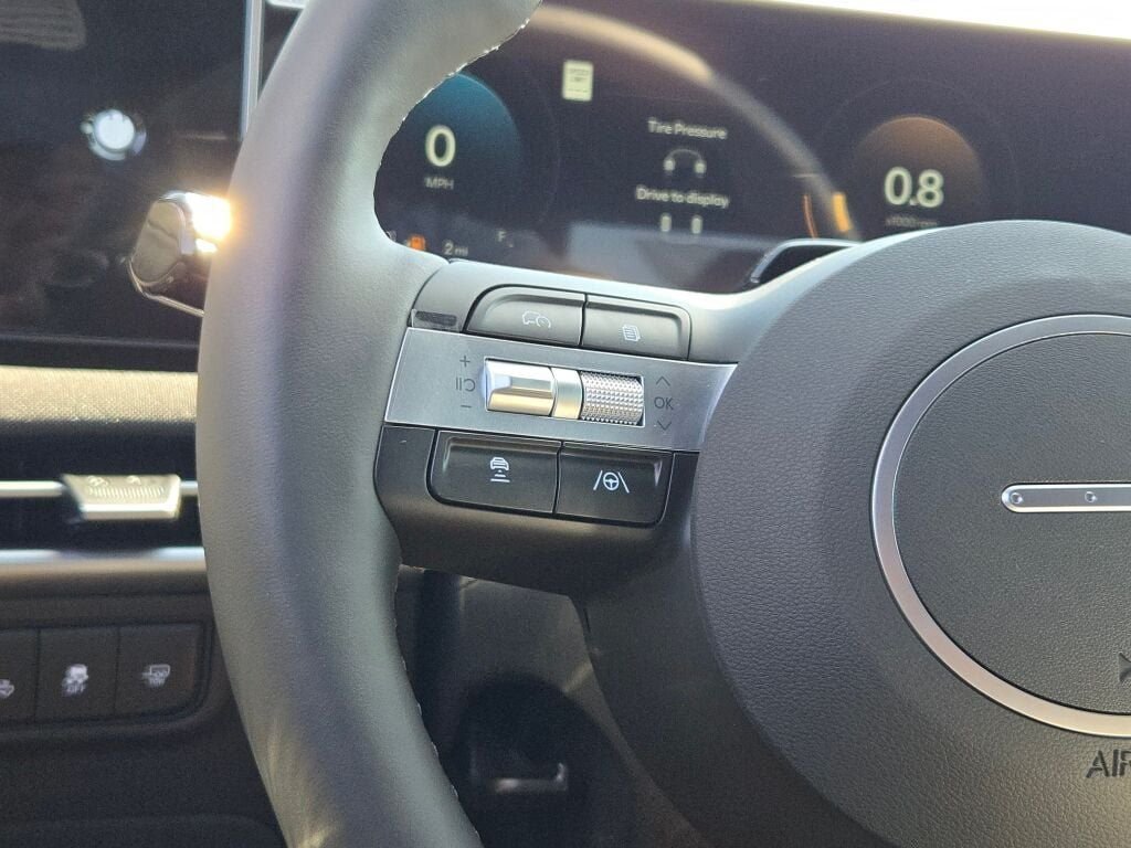 2026 Hyundai Santa Cruz Limited - Photo 33