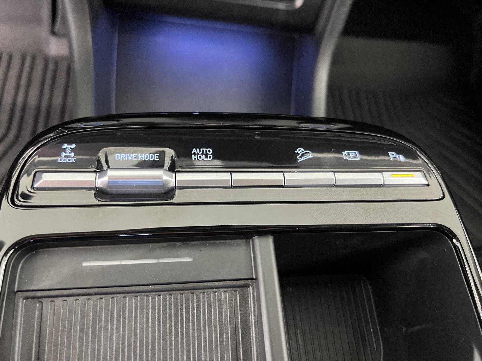 2025 Hyundai Tucson Limited - Photo 30