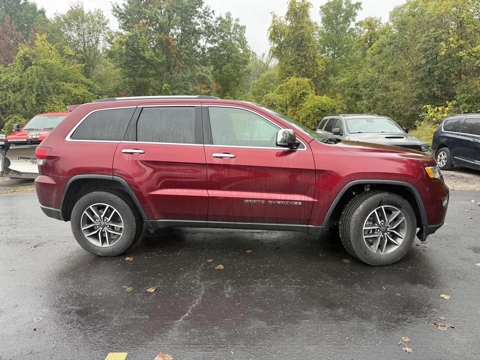 Used 2021 Velvet Red Pearlcoat Jeep Limited image 3