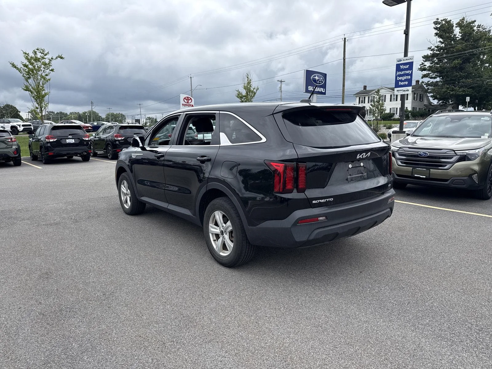 Used 2023 Ebony Black Kia LX image 5