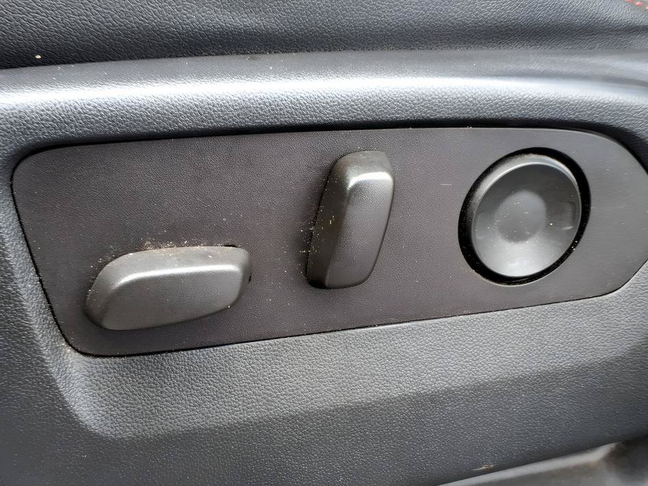 Used 2021 Shadow Gray Metallic Chevrolet RST image 19