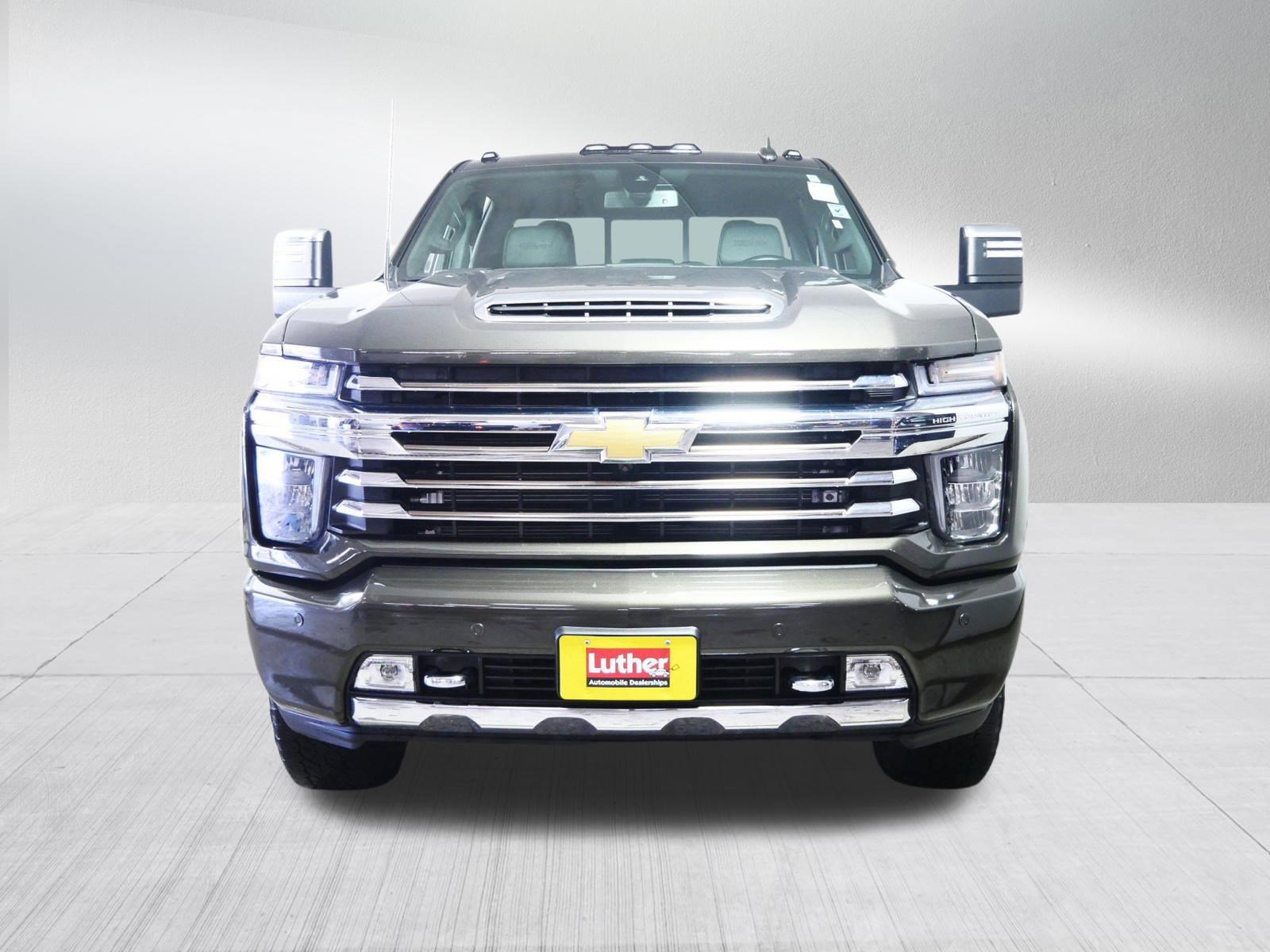 Used 2022 Chevrolet Silverado 2500HD High Country with VIN 1GC4YREY8NF197016 for sale in Brooklyn Center, Minnesota