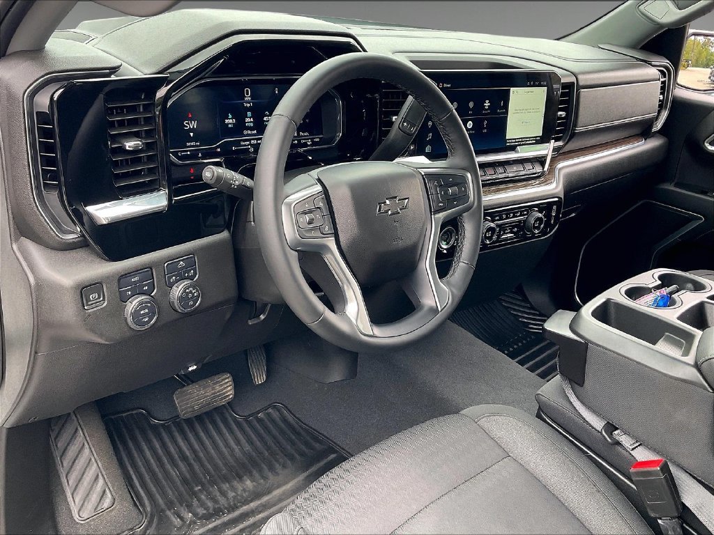 Used 2023 SUMMIT WHITE Chevrolet RST image 8