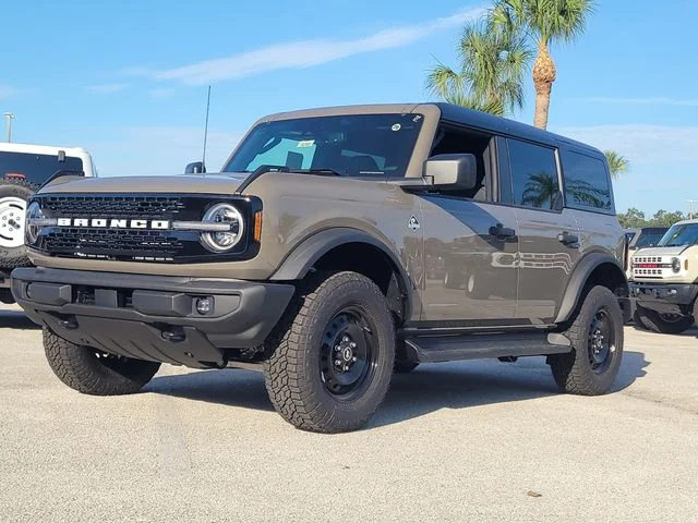 New 2026 Gray Ford Outer Banks image 32