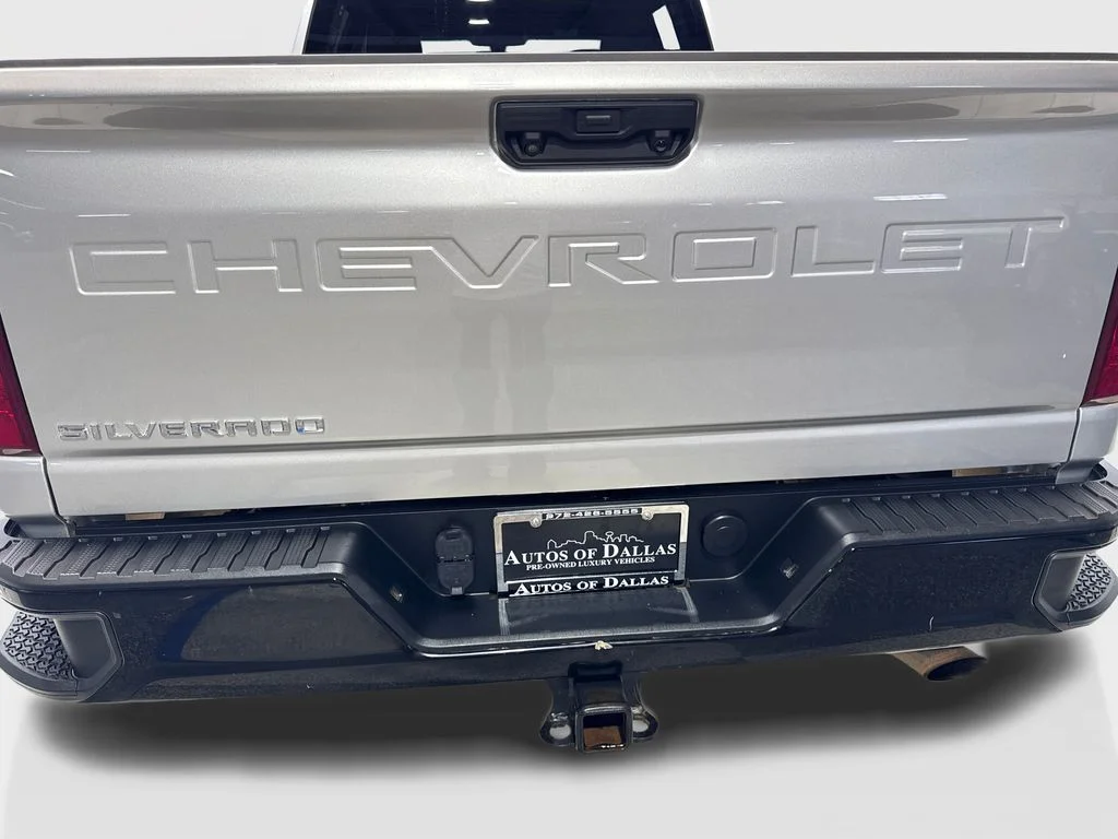 Used 2022 Silver Chevrolet Custom image 20