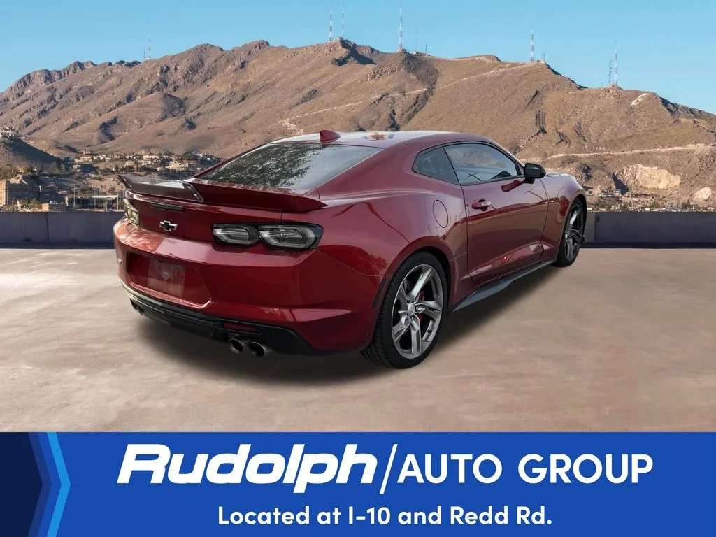 Used 2021 Cherry Chevrolet SS image 5