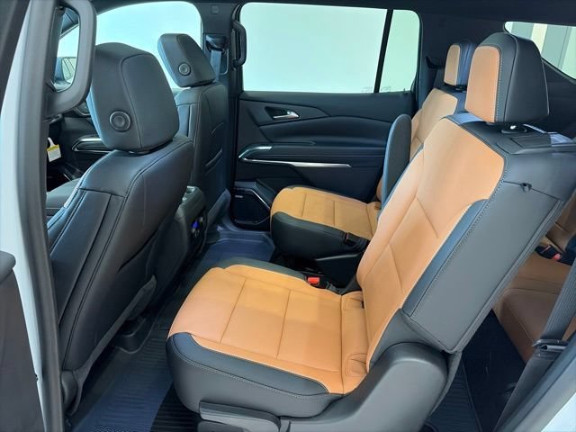 2027 Chevrolet Traverse Z71 - Photo 15