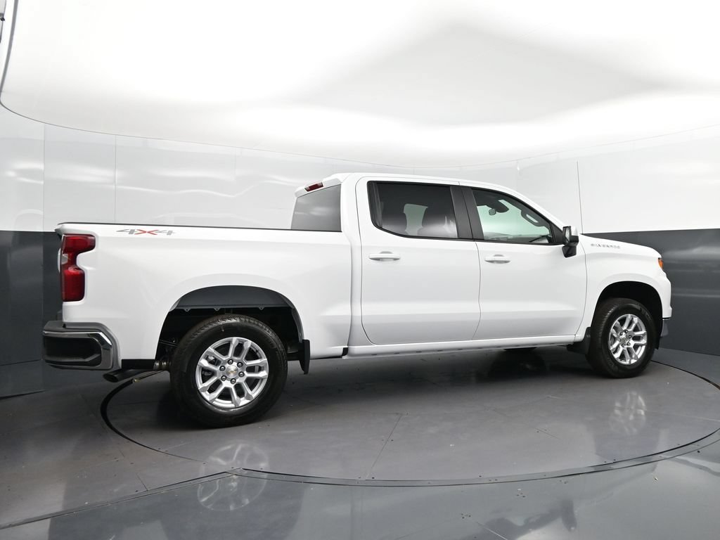 New 2026 Summit White Chevrolet LT (2FL) image 8