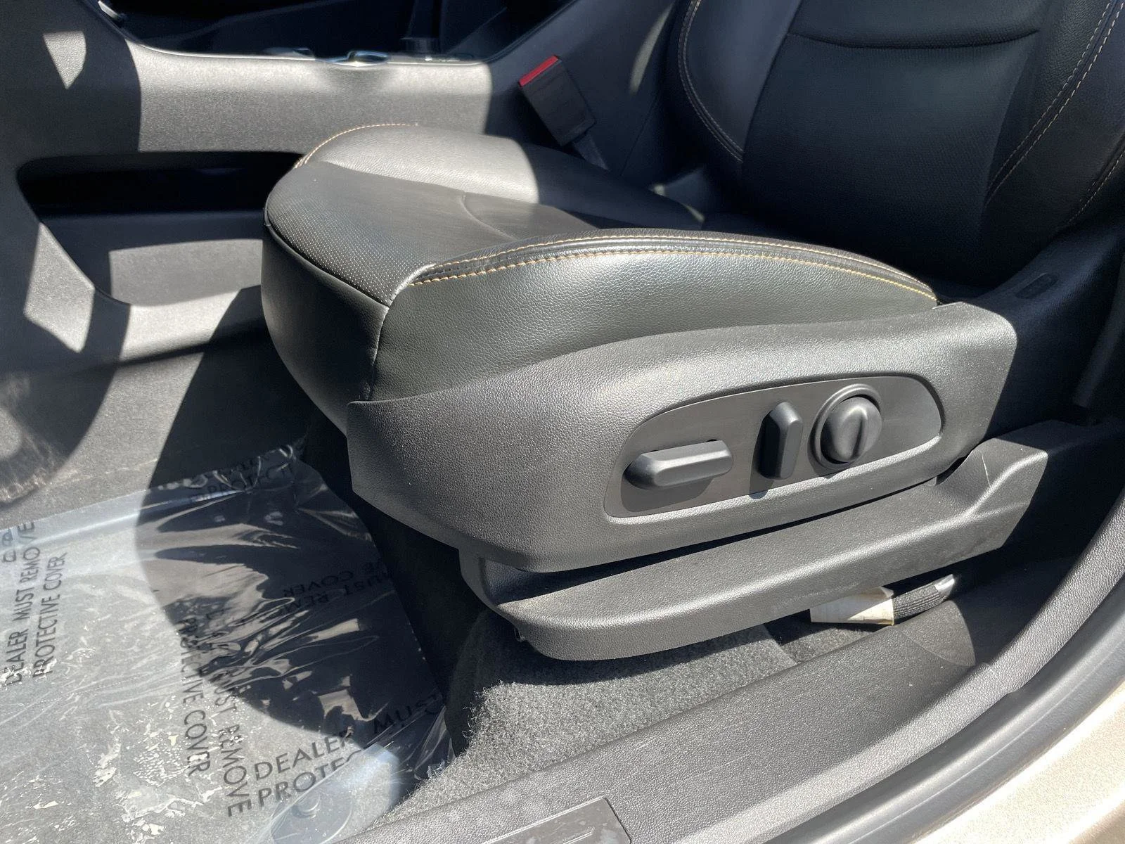 Used 2018 Coppertino Metallic GMC SLT image 11