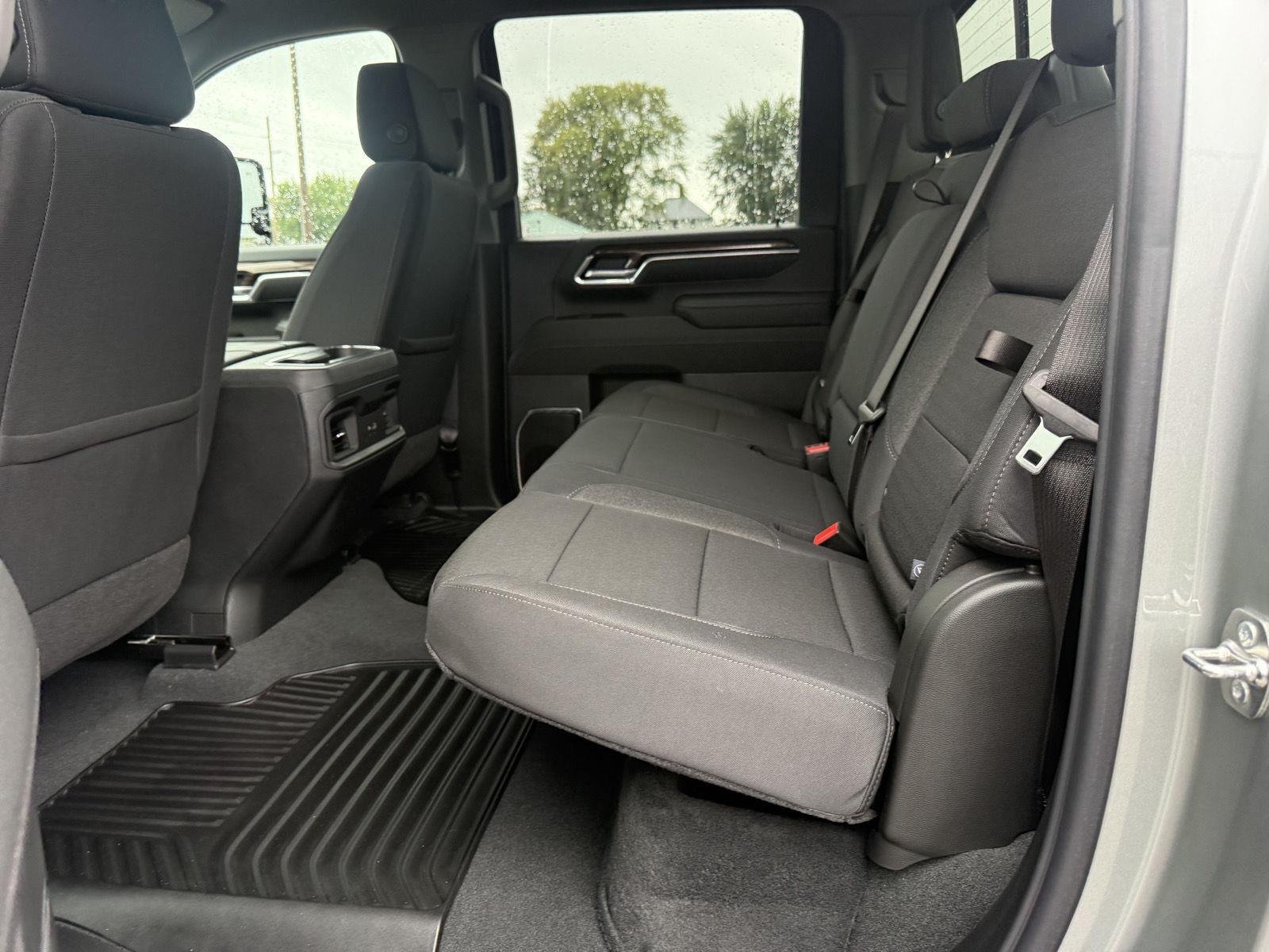 New 2026 Sterling Gray Metallic Chevrolet LT image 10