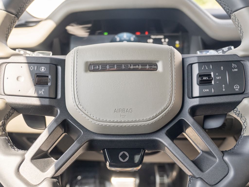 Certified Used 2025 Green Land Rover OCTA image 14
