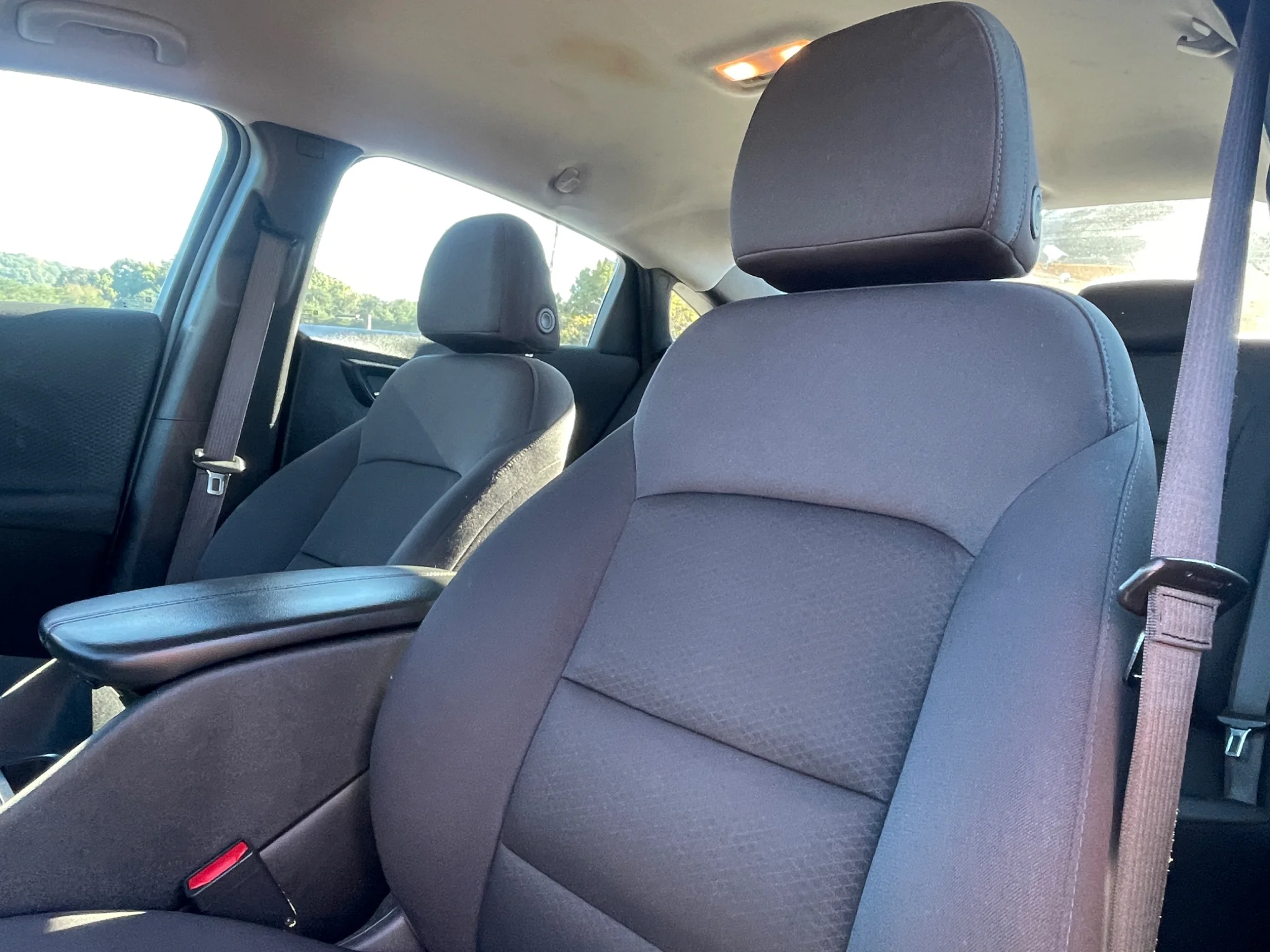 Used 2025 Mineral Gray Metallic Chevrolet LT image 19