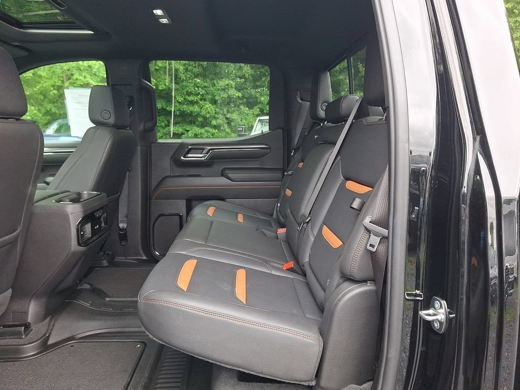 Used 2024 Onyx Black GMC AT4 image 11