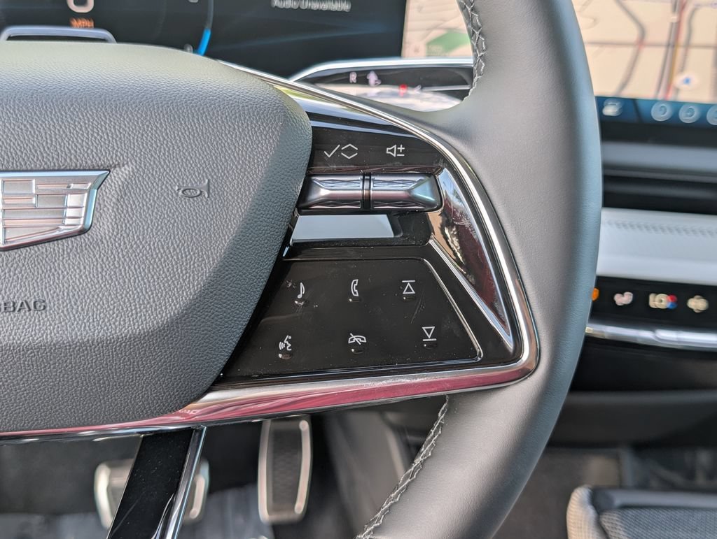 2027 Cadillac OPTIQ Sport - Photo 21