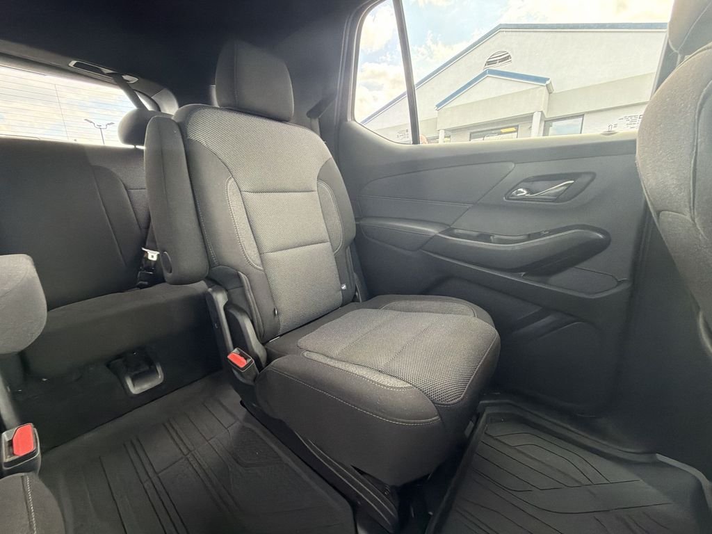 Used 2023 Gray Chevrolet LT image 14