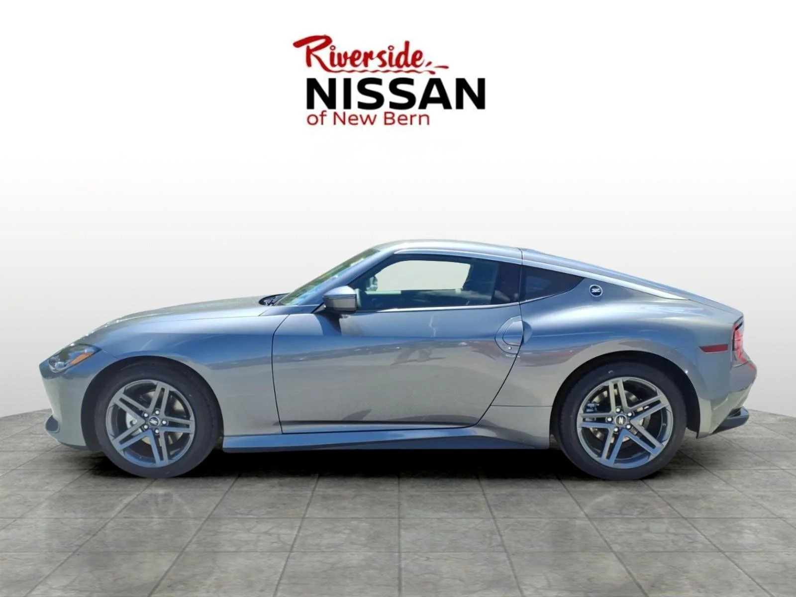 New 2026 Gun Metallic Nissan Sport image 3
