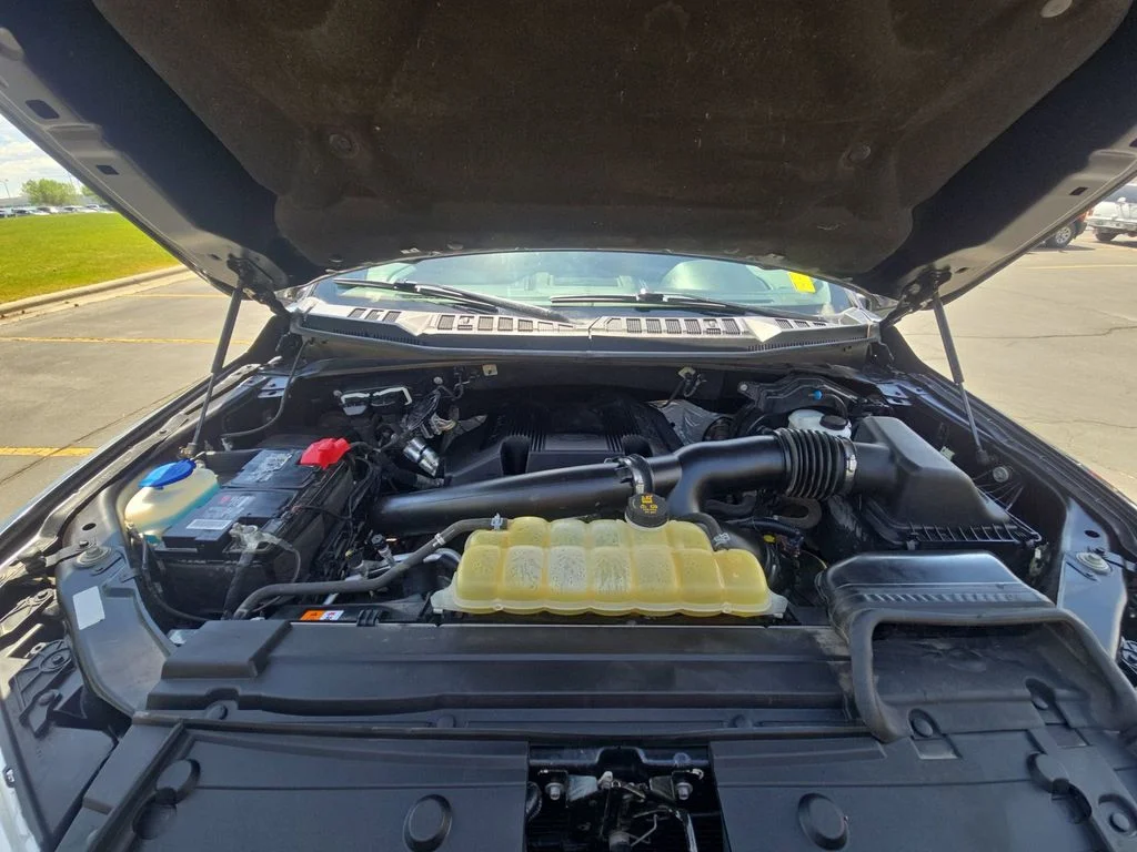 Used 2019 Gray Ford Lariat image 19