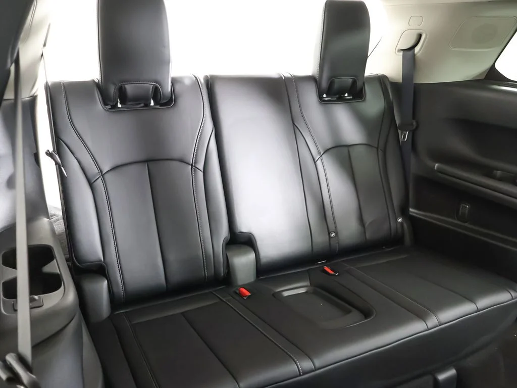 Used 2023 Titanium INFINITI LUXE image 41
