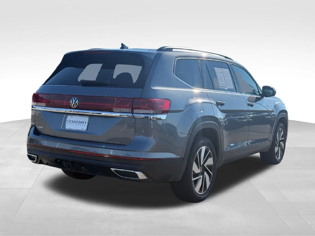 Used 2024 Gray Volkswagen 2.0T SE w/Technology image 28