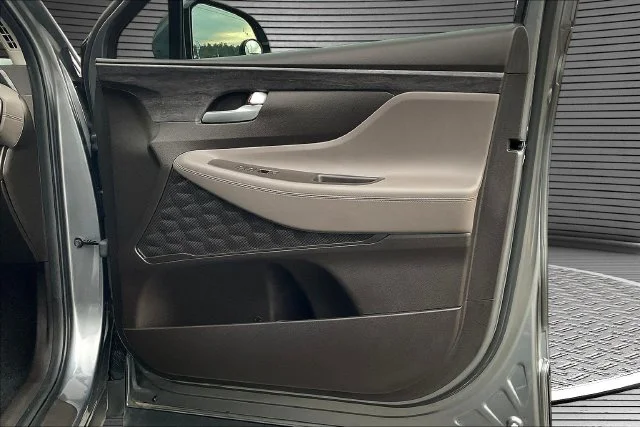 Used 2019 Gray Hyundai SEL image 29