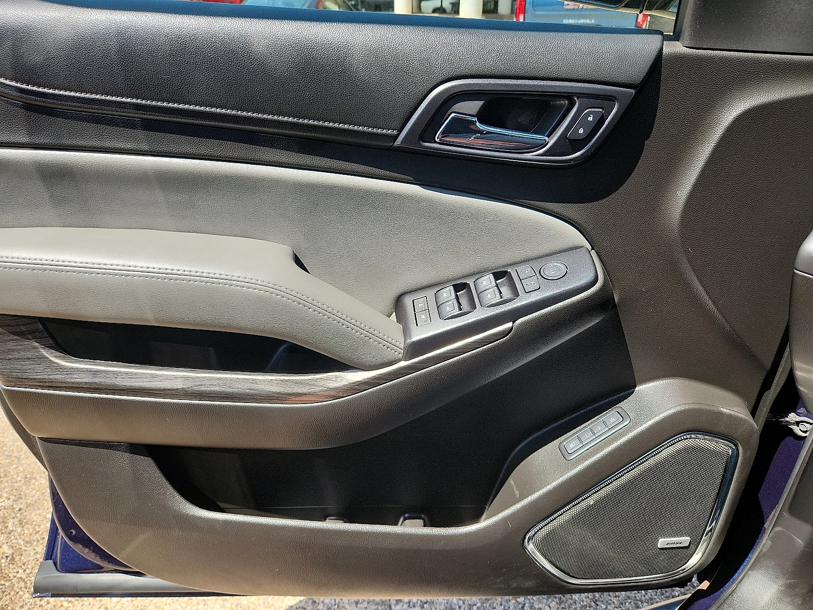 Used 2018 Velvet Chevrolet LT image 15
