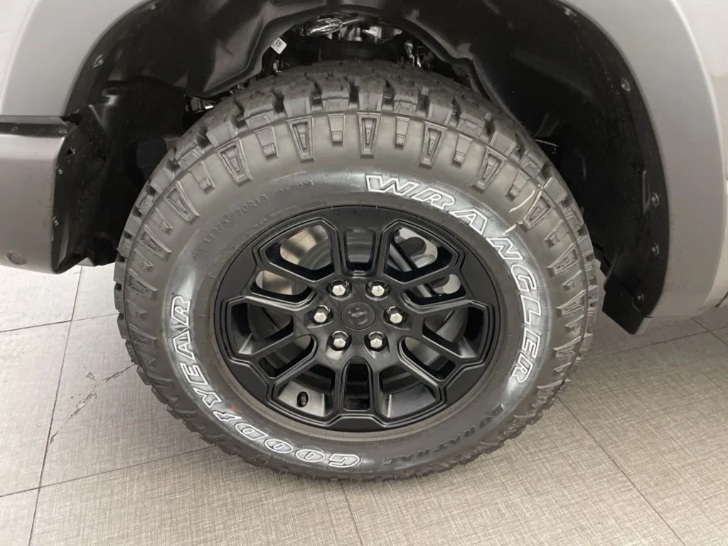 2026 RAM 1500 Rebel - Photo 10