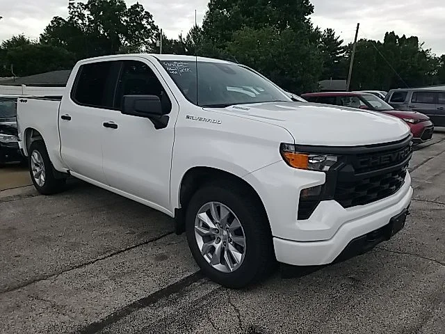 Used 2026 White Chevrolet Custom image 1