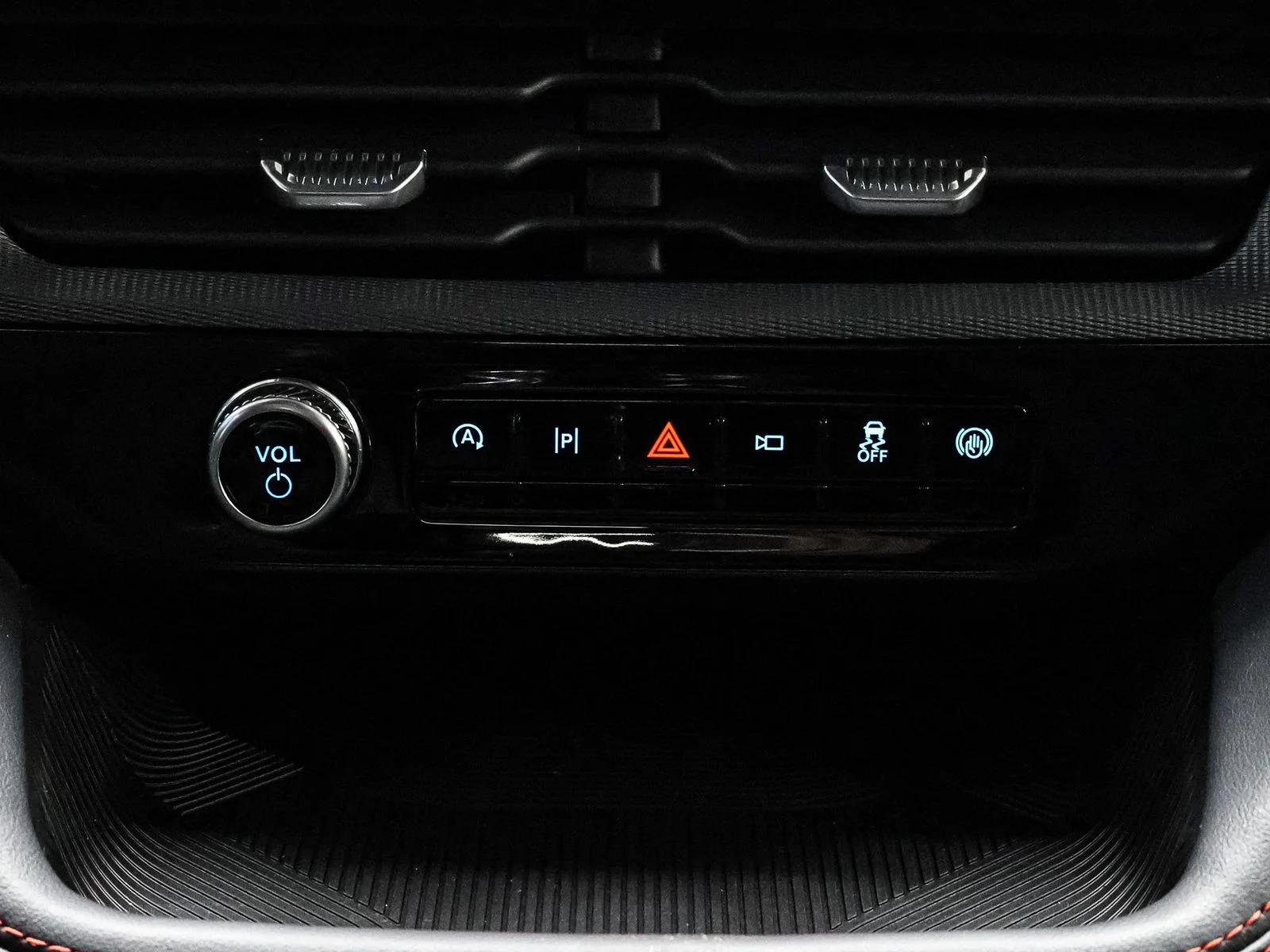 2026 Ford Explorer ST-Line - Photo 29
