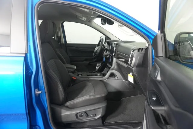 New 2026 Velocity Blue Metallic Ford XLT image 29